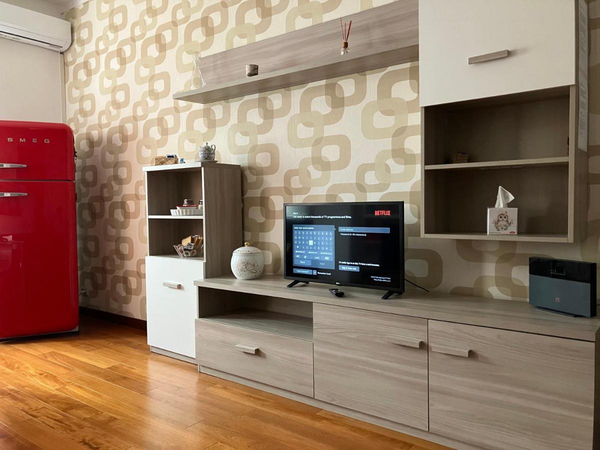 Splendido Bilocale Adiacente Metro M5 - Ca Granda Apartment Milan Luaran gambar